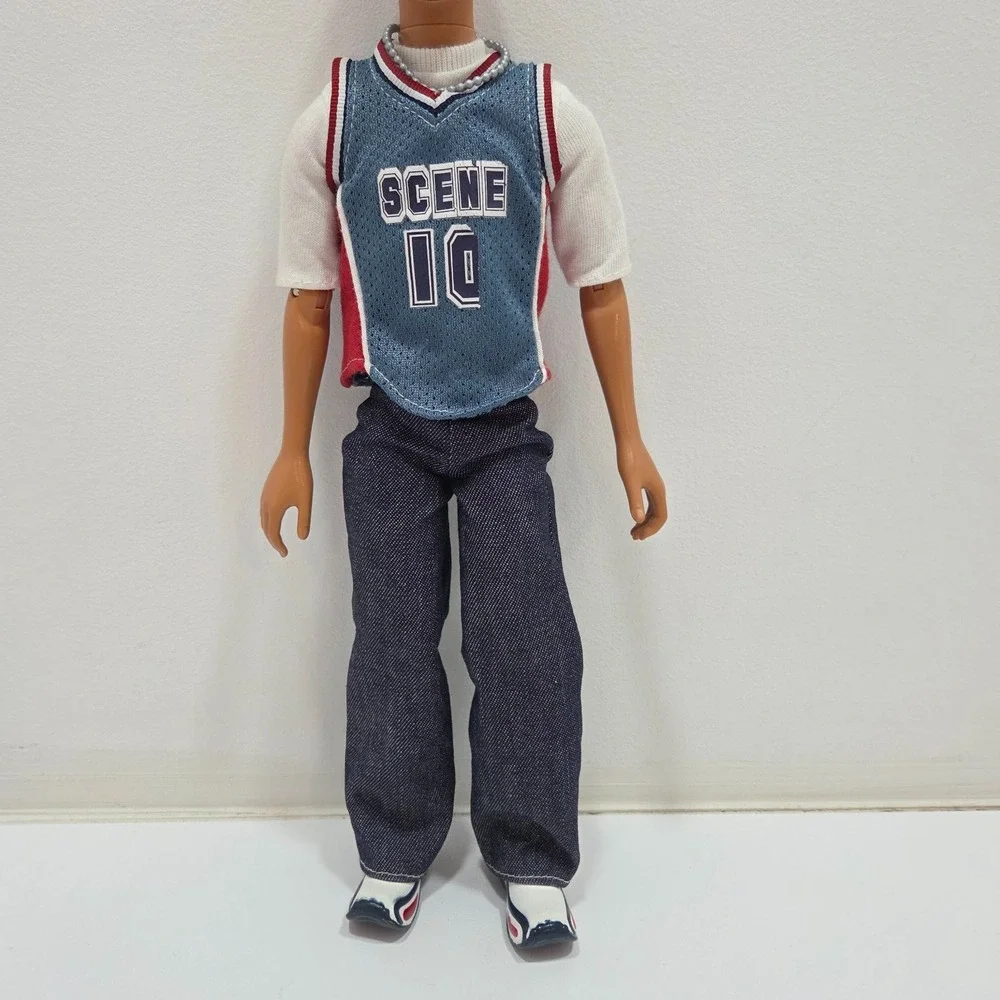 VTG 2003 Barbie My Scene SUTTON Doll Mattel #B6693 Pants Shoes Shirt Jersey